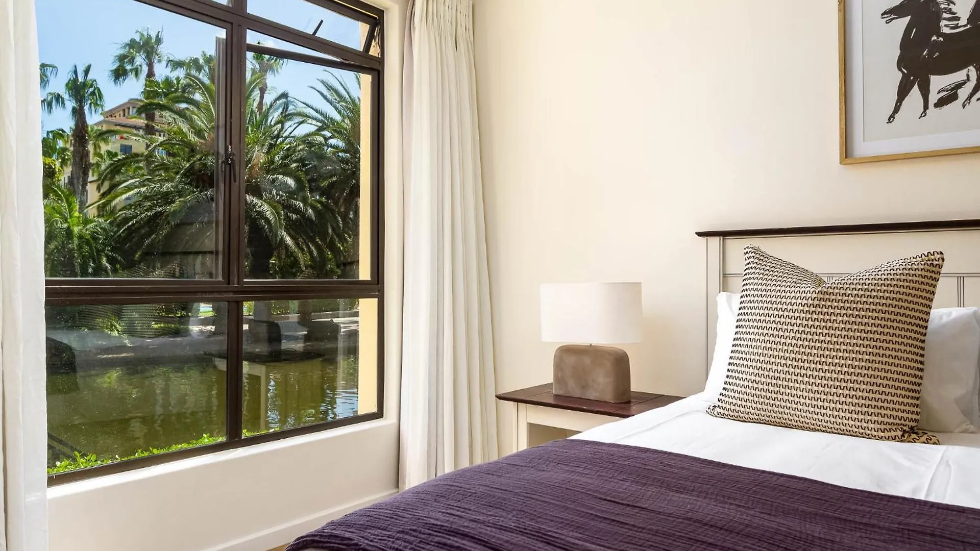 Canal Front Apartment Cape Town South Africa
