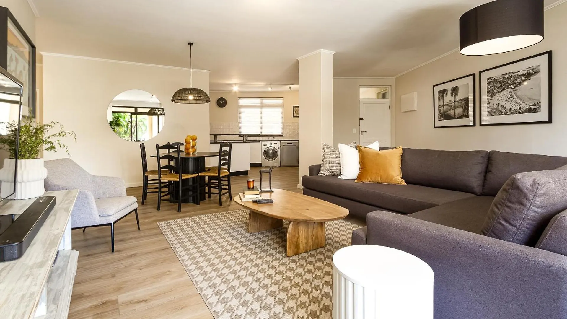 Canal Front Apartment Cape Town